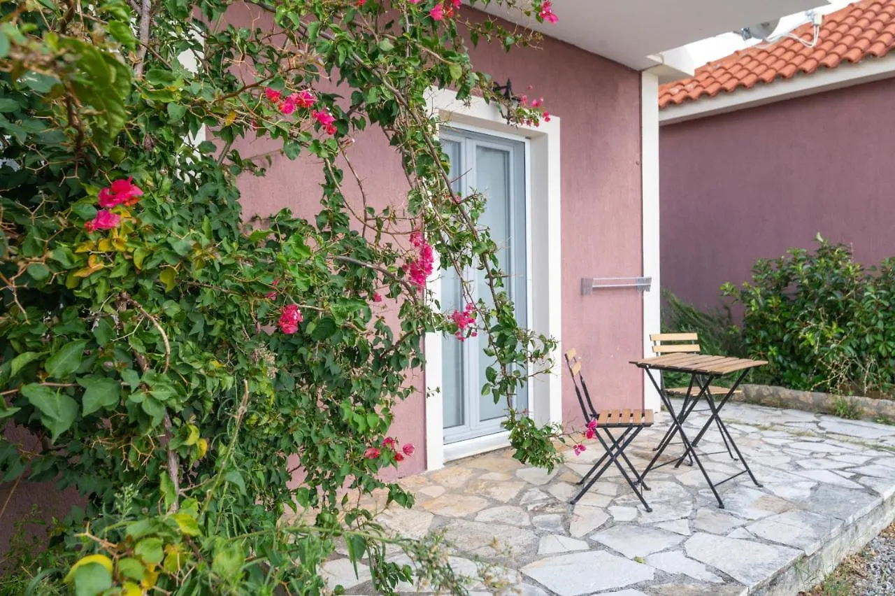 Lorraine'S Apartments Close To Lourdas Beach Lourdata  0*, Lourdata (Kefalonia) Greece