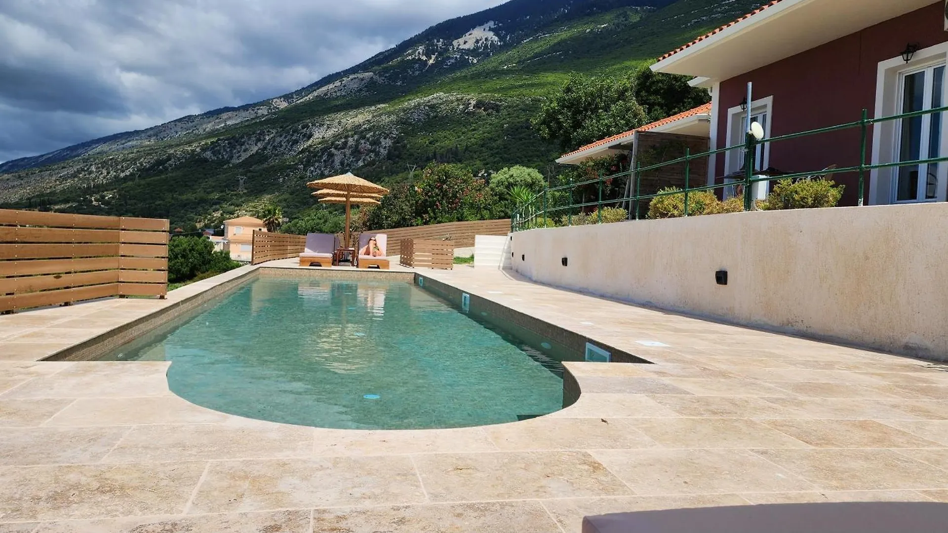 Lorraine'S Apartments Close To Lourdas Beach Lourdata  0*, Lourdata (Kefalonia)