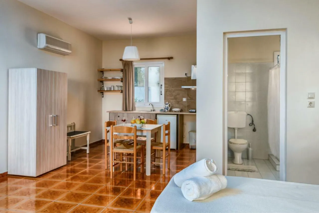 Lorraine'S Apartments Close To Lourdas Beach Lourdata  0*, Lourdata (Kefalonia) Greece